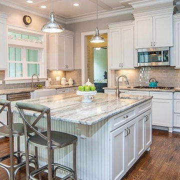 Sophisticated Kitchen Ready for Her Close Up!