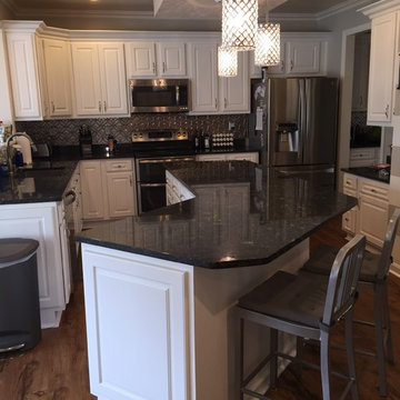 cabinet refacing--white with crown molding