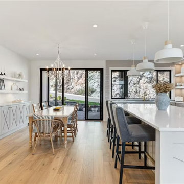 West Vancouver Complete Overhaul