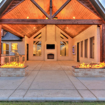 5000 Deerfield Drive