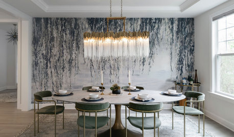20 Dining Rooms With Chic Chandeliers and Pendant Lights