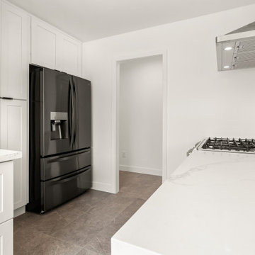 Los Angeles, CA / Complete Duplex