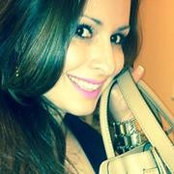 Claudia Abrams foto