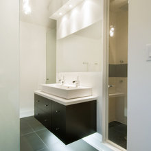 Master bathroom decoration