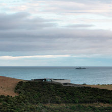 море