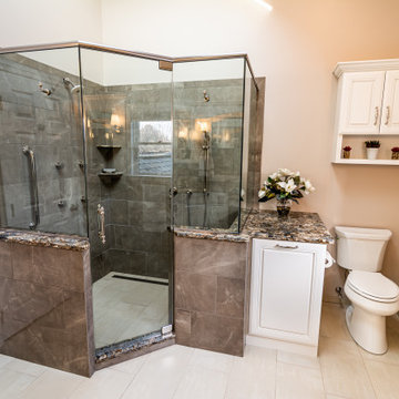 Master Bathroom (47)