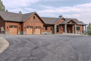 Mountain style home design photo in Other