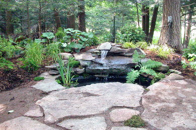Photo of a farmhouse landscaping in New York.