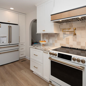 Transitional Kitchen & Bar Design Charlotte, NC