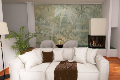 Großes, Offenes Modernes Wohnzimmer mit beiger Wandfarbe, braunem Holzboden, Eckkamin, TV-Wand und Tapetenwänden in Leipzig