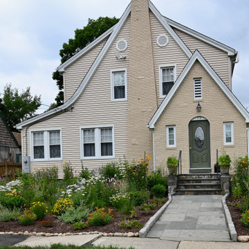 Pollinator Garden, Front Lawn Replacement