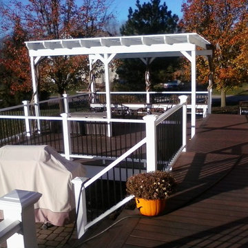 Deck - Lewis Center