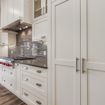 Beautiful Transitional Acreage in Calgary area