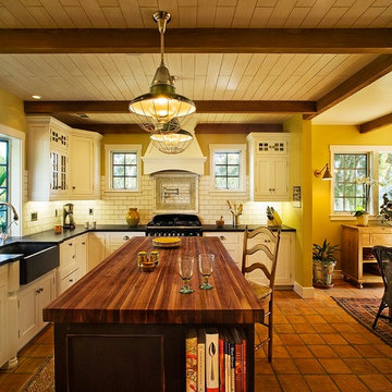 Traditional Luxury Kitchen