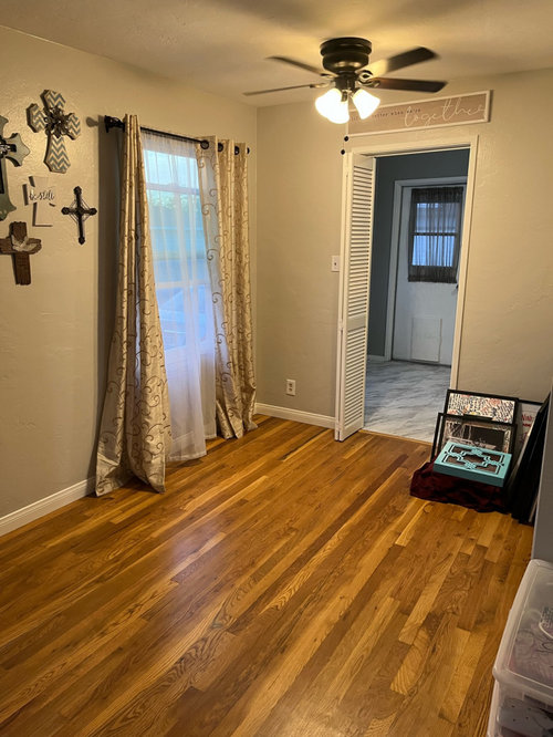 what dining table and chairs would look best in this small space? d