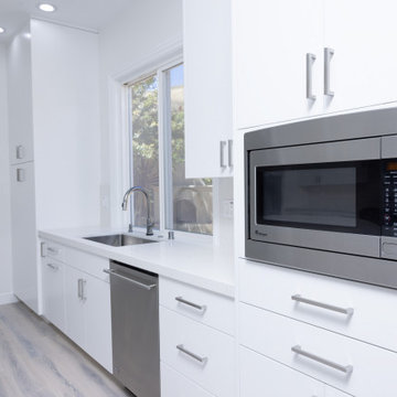 Quartz countertop installation during Walnut Creek kitchen renovation