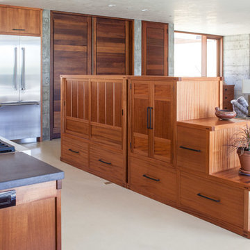 Sebastapoll Residence - Mahogany Kitchen