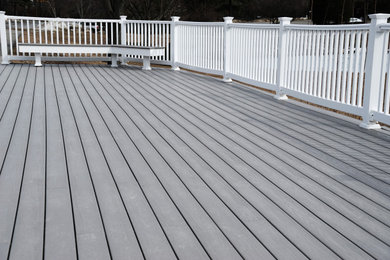 Deck - craftsman deck idea in Chicago