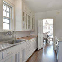 Kitchen/laundry