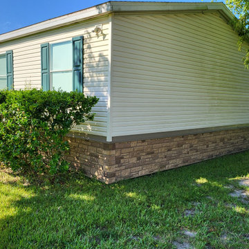Mobile Home | Skirting