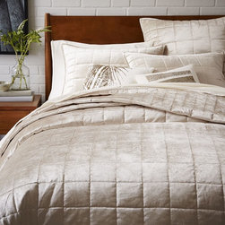 Washed Cotton Luster Velvet Quilt + Shams - Products
