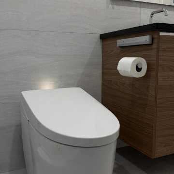 1970s Bathroom Transformation