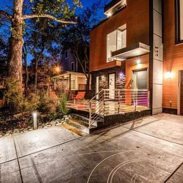 2 Russell Rd.- Front Exterior
