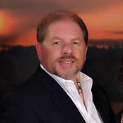 Kerry Hollis's photo