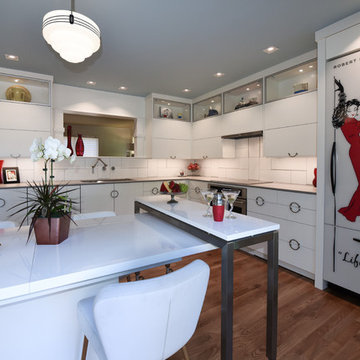 Relite/pass-through expands kitchen to living room - people, fire, TV & southern
