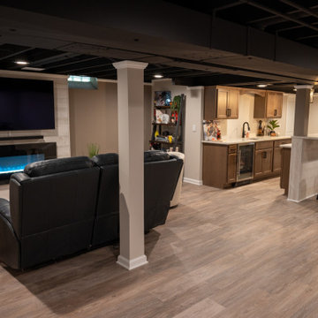 Macomb Finished Basement with a Jam Area
