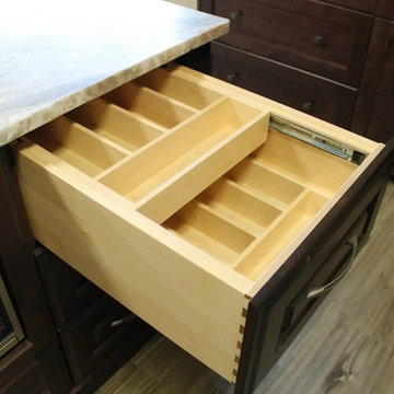 Double wood cutlery drawer