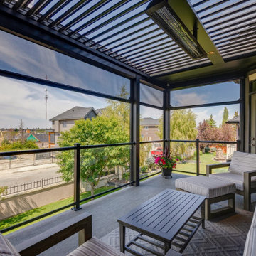 Adjustable Pergola with Pan Roofs Feat. Phantom Motorized Screens