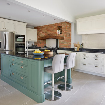TILLINGHAM | Grade II listed country house kitchen extension