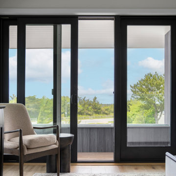 Modern Bayfront Living - Paragon