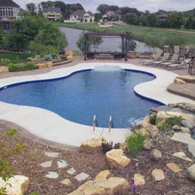 Mimi’s Pool