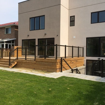 Aluminum and Glass Deck Railings - 108