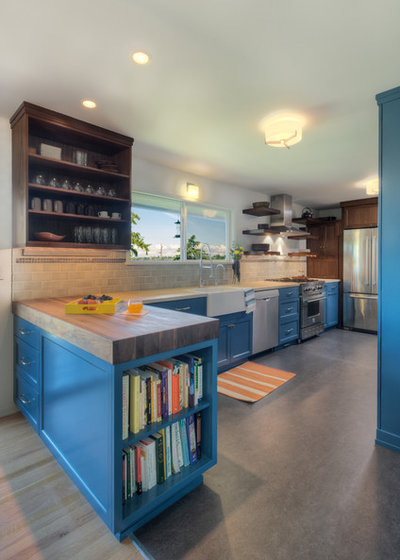 Contemporary Kitchen by brio interior design