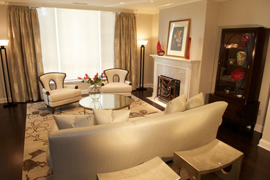 Living room - transitional living room idea in Chicago