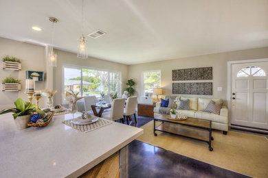 Example of a classic living room design in Orange County