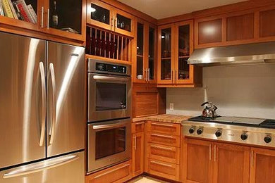 Mountain style kitchen photo in Seattle