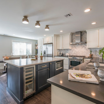 Contemporary Kitchen