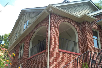 Inspiration for a timeless home design remodel in Atlanta