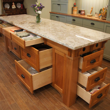 Kitchen island, open drawers