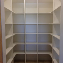 Sagee pantry