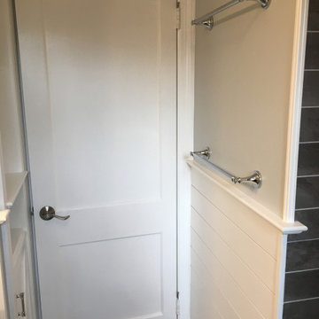 Nikki's Bathroom