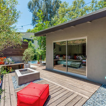 Laurel Canyon :: Wonderland Mid-Century Modern