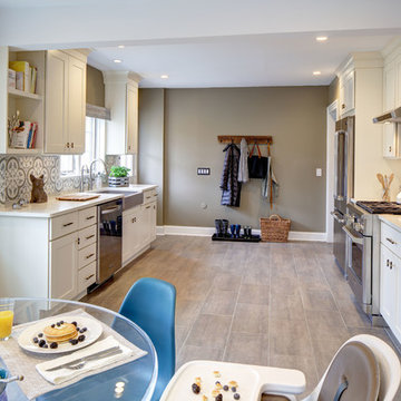 Modern Family Kitchen in South Orange, NJ