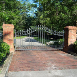 Fox Ridge driveway gate - Outdoor Products
