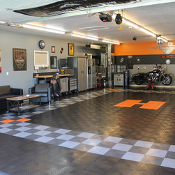 RaceDeck Garage Floor makes this Harley-Davidson Garage Theme - Wall And Floor Tile