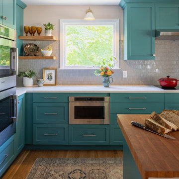Retro Kitchen in Melrose